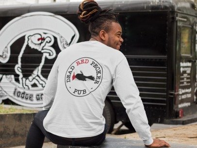 long sleeve front pocket classic logo