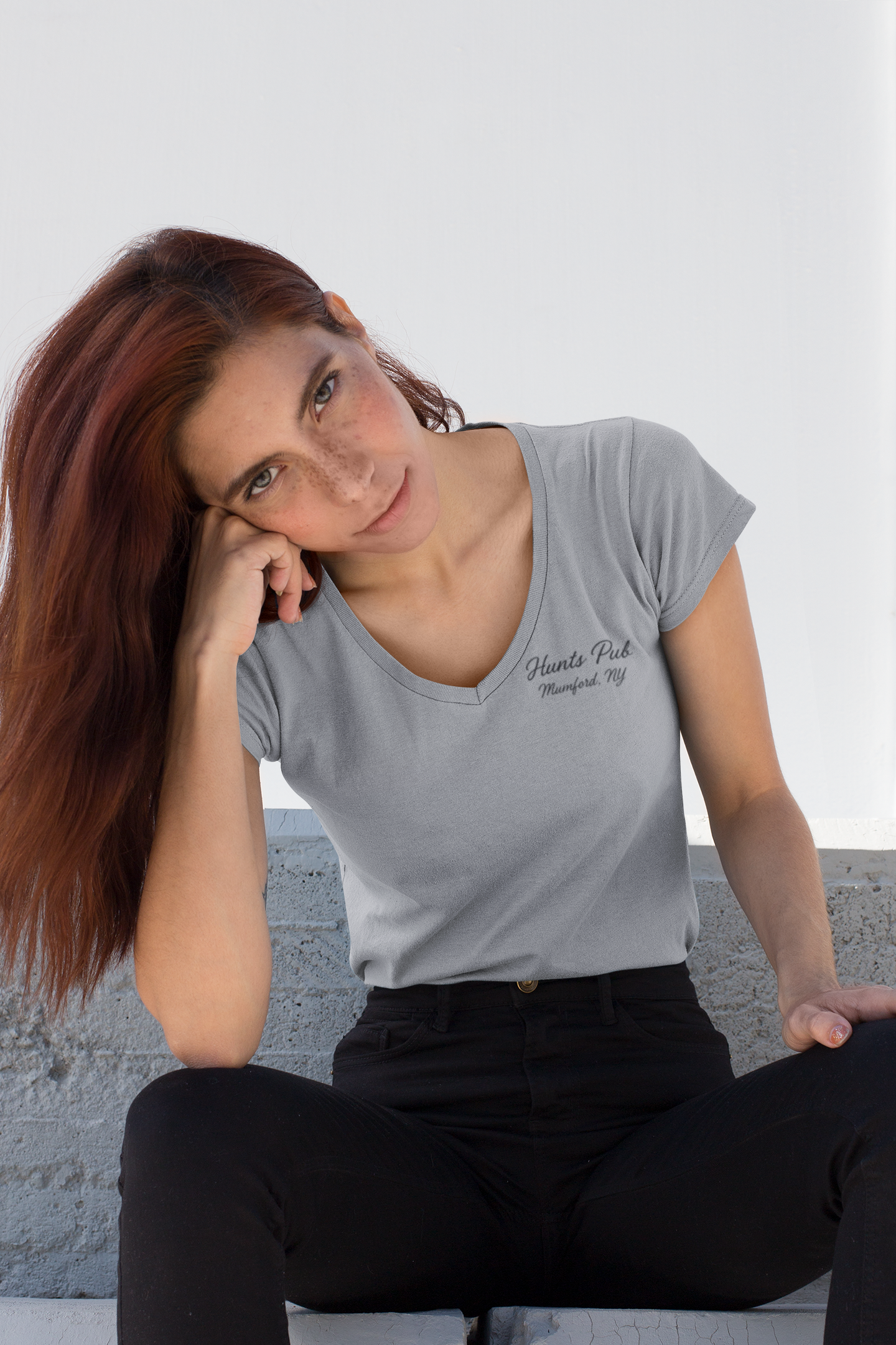 Ladies V-Neck short sleeve Skeleton poison logo